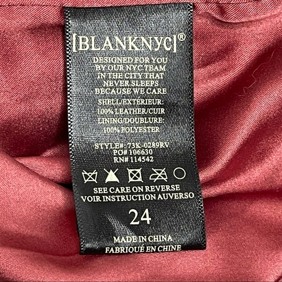 Blank NYC Pink Suede Double Buckle Mini Skirt Size 24 - Picture 10 of 12